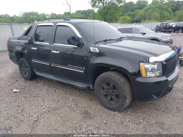  Salvage Chevrolet Avalanche 1500