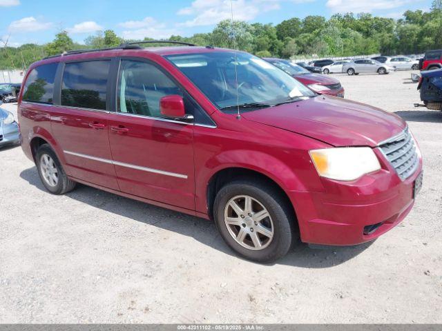  Salvage Chrysler Town & Country
