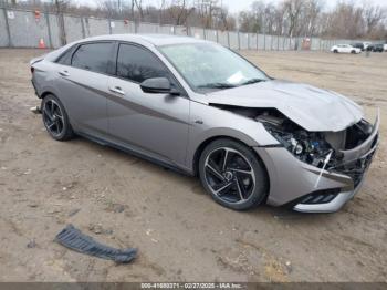  Salvage Hyundai ELANTRA