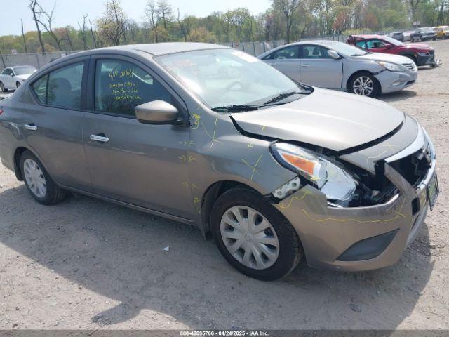  Salvage Nissan Versa