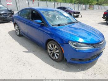  Salvage Chrysler 200