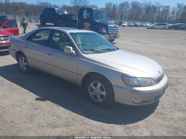  Salvage Lexus Es
