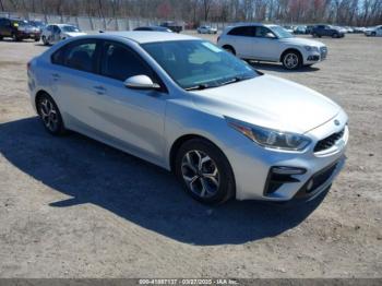  Salvage Kia Forte