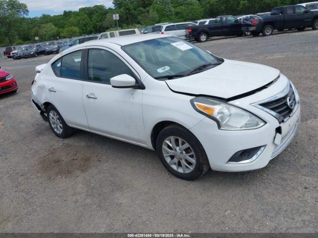  Salvage Nissan Versa