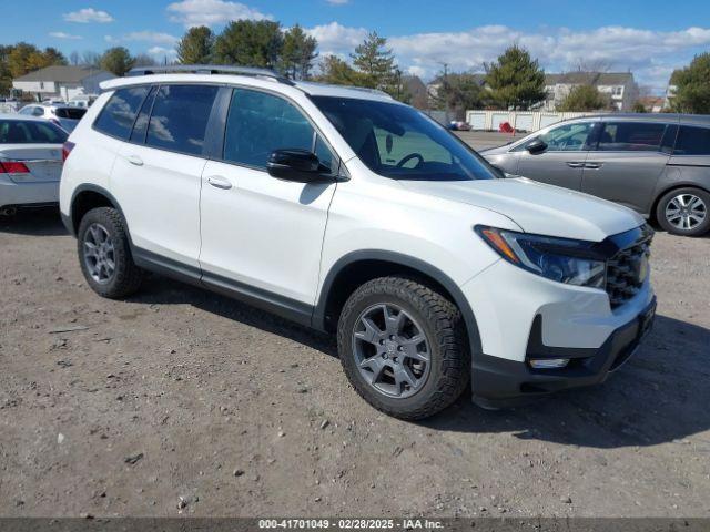  Salvage Honda Passport