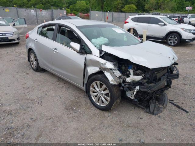  Salvage Kia Forte