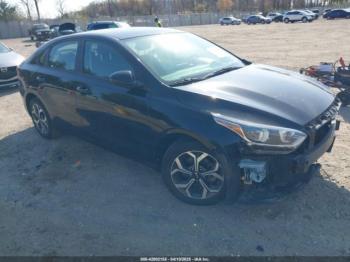  Salvage Kia Forte