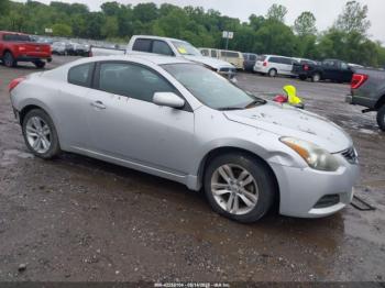  Salvage Nissan Altima