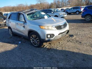  Salvage Kia Sorento