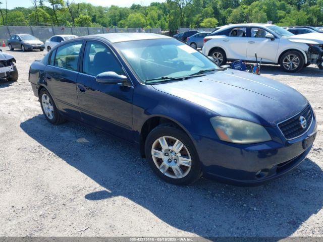  Salvage Nissan Altima