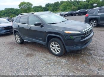 Salvage Jeep Cherokee