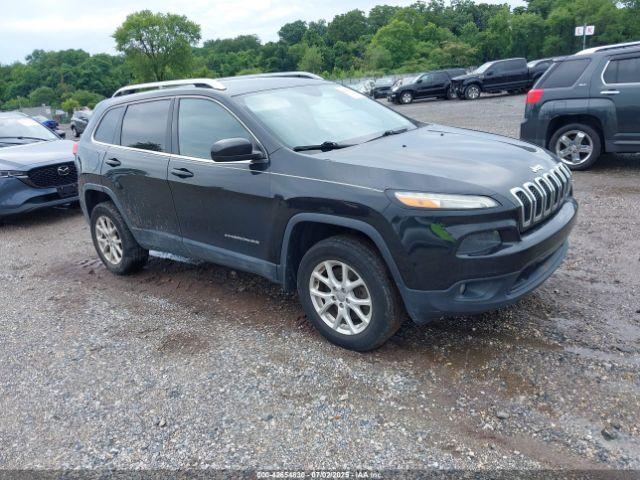  Salvage Jeep Cherokee