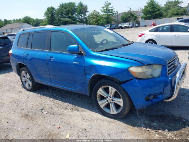  Salvage Toyota Highlander