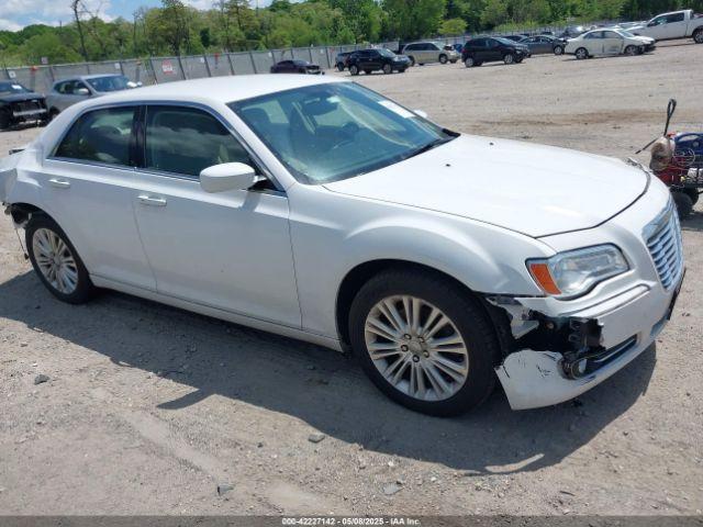  Salvage Chrysler 300