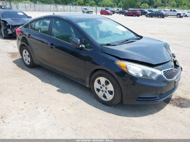  Salvage Kia Forte