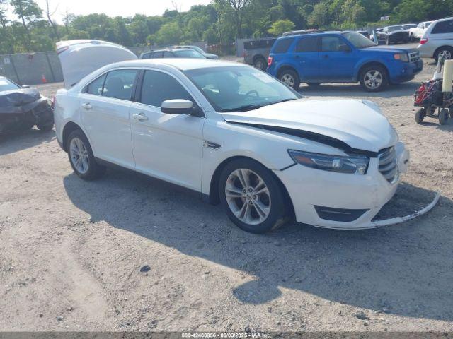  Salvage Ford Taurus
