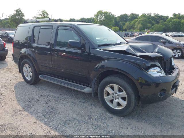  Salvage Nissan Pathfinder