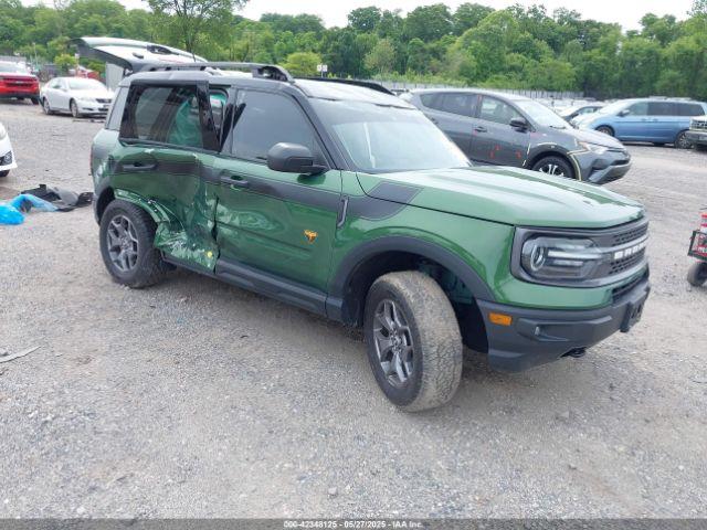  Salvage Ford Bronco