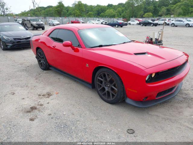  Salvage Dodge Challenger