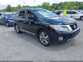  Salvage Nissan Pathfinder