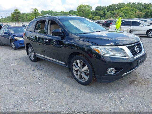  Salvage Nissan Pathfinder