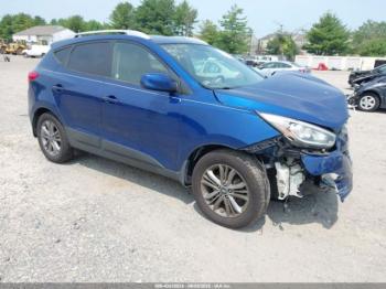  Salvage Hyundai TUCSON