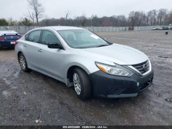 Salvage Nissan Altima