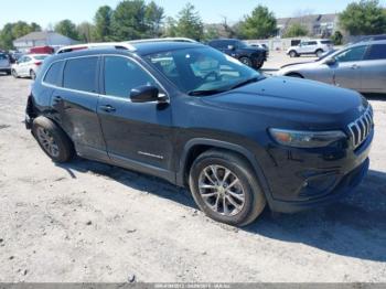  Salvage Jeep Cherokee
