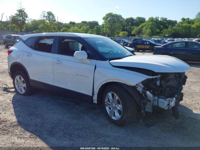  Salvage Chevrolet Blazer