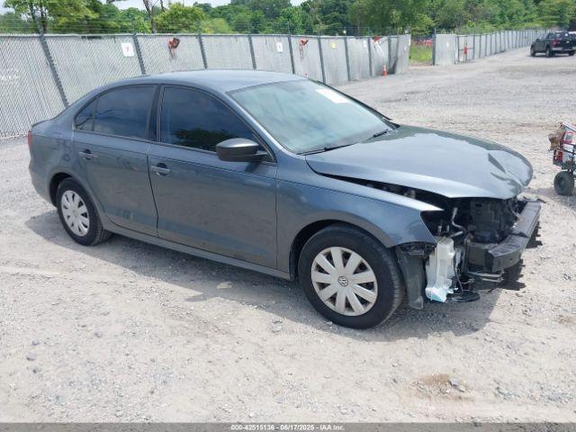  Salvage Volkswagen Jetta