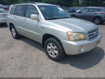  Salvage Toyota Highlander