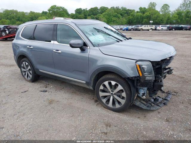 Salvage Kia Telluride