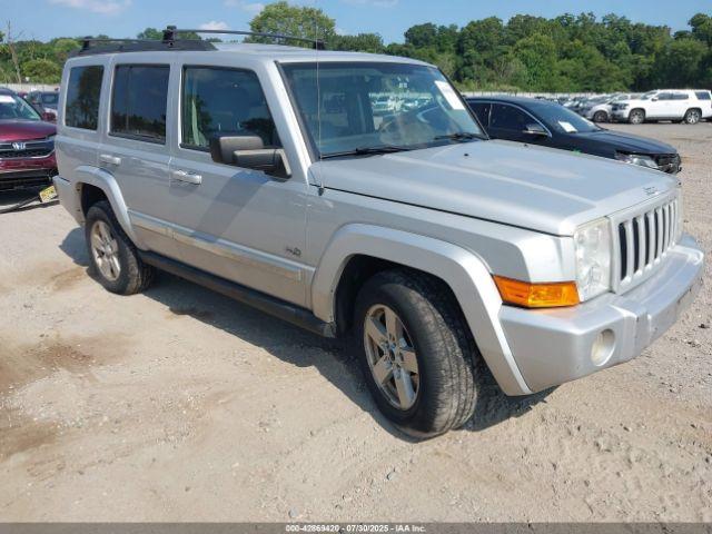  Salvage Jeep Commander