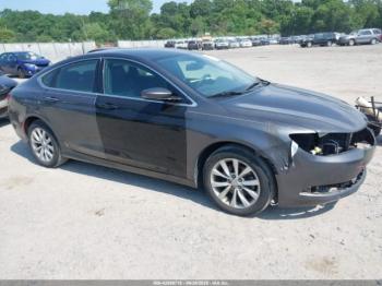  Salvage Chrysler 200