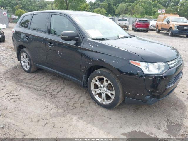  Salvage Mitsubishi Outlander