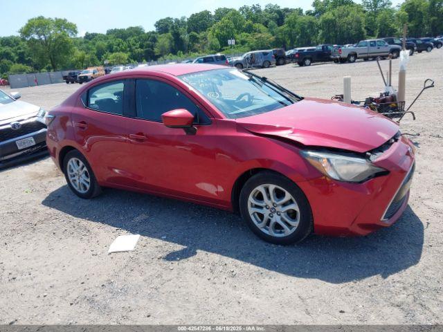  Salvage Toyota Yaris
