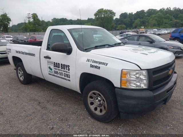  Salvage Chevrolet Silverado 1500