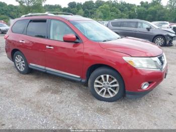  Salvage Nissan Pathfinder