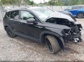  Salvage Volkswagen Taos