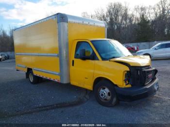  Salvage General Motors Savana Cutaway