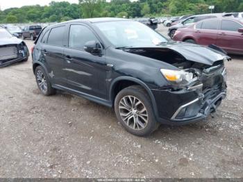  Salvage Mitsubishi Outlander