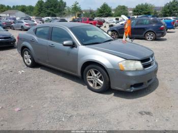  Salvage Dodge Avenger