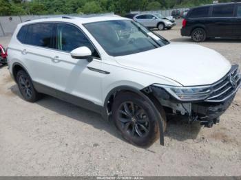  Salvage Volkswagen Tiguan
