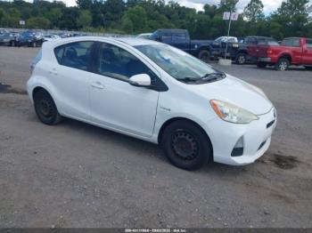  Salvage Toyota Prius c