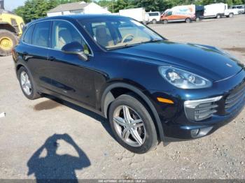  Salvage Porsche Cayenne