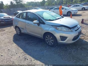  Salvage Ford Fiesta