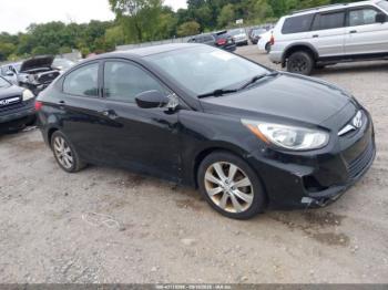  Salvage Hyundai ACCENT