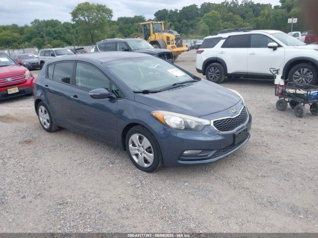  Salvage Kia Forte
