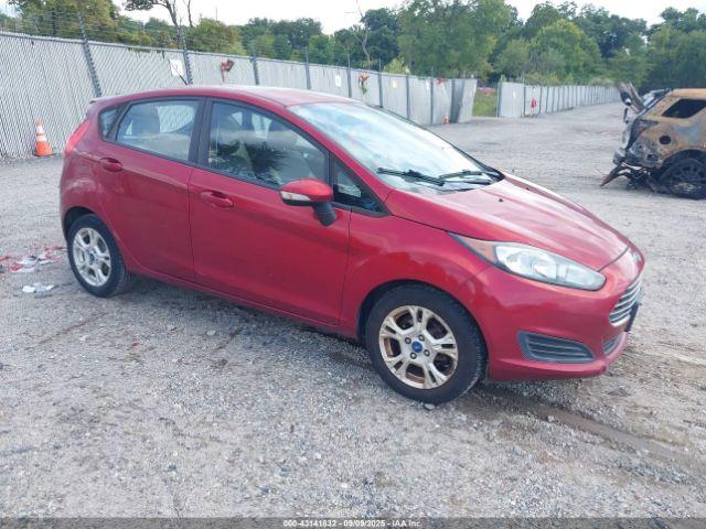  Salvage Ford Fiesta