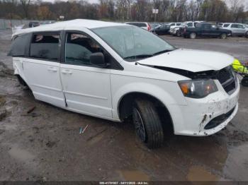  Salvage Dodge Grand Caravan
